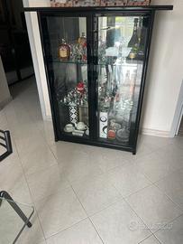 Camera da pranzo BELLA  E NUOVA…