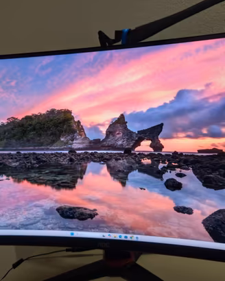 Monitor AOC 27" curvo QHD 165Hz - come nuovo