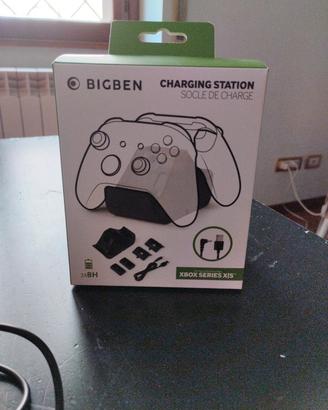 XBOX  serie X/S base di ricarica