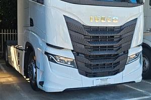 TRATTORE STRADALE IVECO S WAY 490