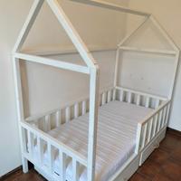 Lettino bianco a casetta con Materasso x bambina