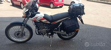 Moto BETA Alp 200