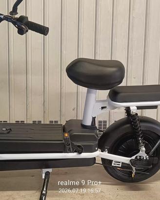 scooter bicicletta  elettrica nuova 48 volt 