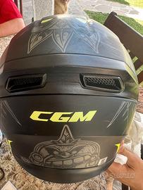 Due caschi marca CGM