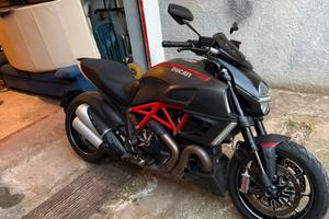 Ducati diavel