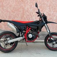 Beta RR 125 4T LC SuperMotard Nera - 2023