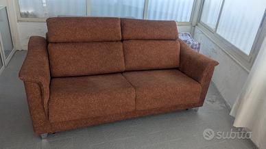 Divano letto molto morbido e comodo