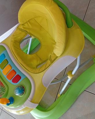 Girello bimbo Cam con piano gioco removibile  