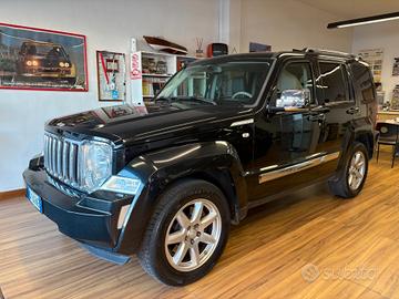 Jeep Cherokee 2.8 CRD DPF Limited Auto