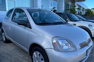 Toyota Yaris 1.0i 16V cat 3 porte Sol