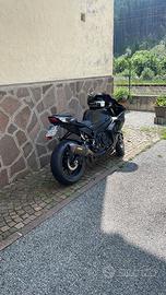 Suzuki GSX R 750