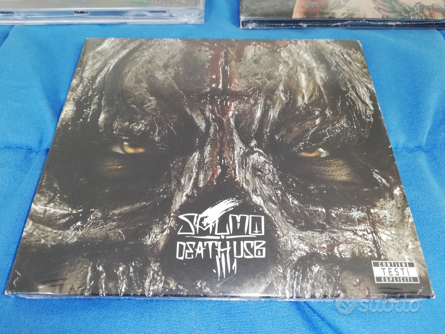 Death U.S.B: Salmo: : CD e Vinili}