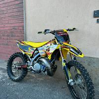 Suzuki RM 250 2t Valenti racing TARGATA