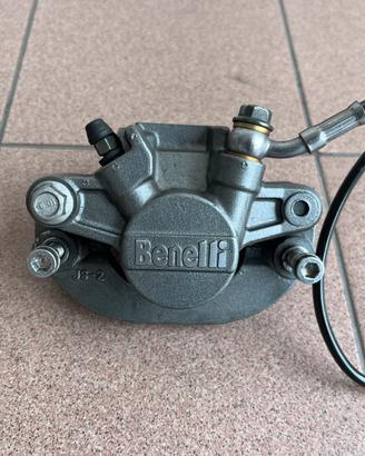 Pinza freno posteriore Benelli Bn 302