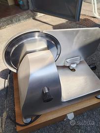 Affettatrice salumi formaggi funzionante