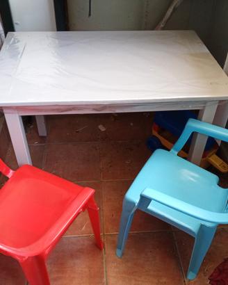 tavolino ikea per bambini 