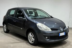 Renault Clio 1.2 (75cv/55kw) 16v Per Neopatentati
