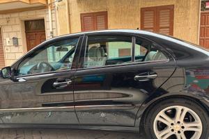 Mercedes Benz è classe 