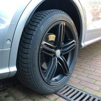 Cerchi Audi da 20” con pneumatici 255/45 termici .