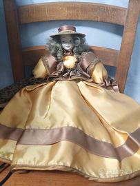 bambola vintage in porcellana 