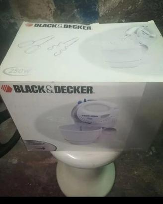 sbattitore con cestello girevole black e decker