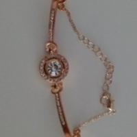 Bracciale punto luce e strass