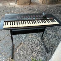 Tastiera Yamaha PSR18