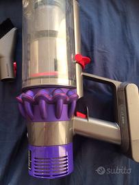 Aspirateur Dyson V10 Absolute