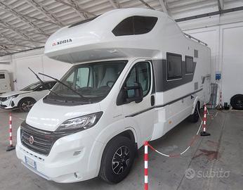 Adria Coral XL 670 SP Plus