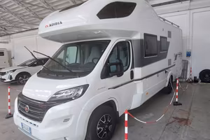 Adria Coral XL 670 SP Plus