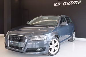Audi A3 Sportback 1.6 TDI 105cv Attraction ok neop