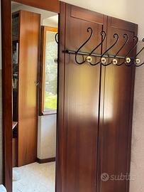 Specchiera appendiabiti ingresso