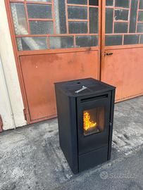 Stufa pellet 9,5 kW marca PUNTO FUOCO 🔥 