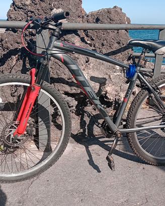 bici itek twenty seven. 