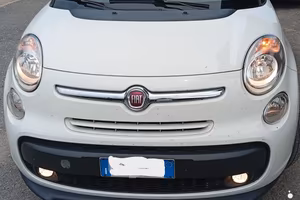 FIAT 500 L BIANCA CON TETTO PANORAMICO
