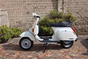 vespa pk 50 s restaurata con secondo motore 125cc