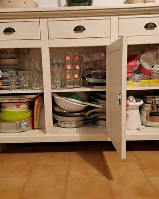 credenza