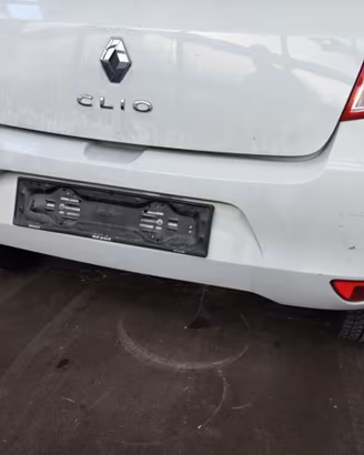 Paraurti posteriore RENAULT CLIO del 2011