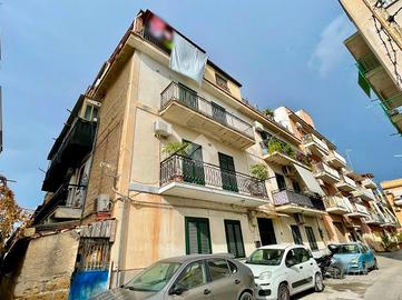 3 LOCALI A PALERMO