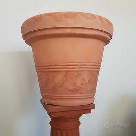 set di 10 vasi in resina cm. 55 h 46