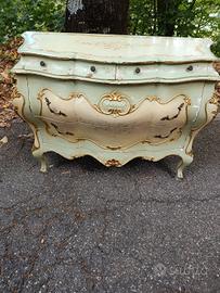 Como stile veneziano, bombato