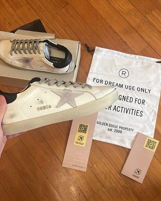 Golden goose superstar