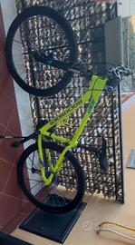 MOUNTAIN BIKE ROCKRIDER ST100 GIALLO FLUO