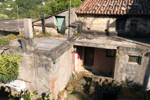 Casa indipendente con giardino a Buonvicino (CS)