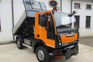 Bucher BU 200 BSI 75 Ql ribalt. 4x4 Macchina Opera