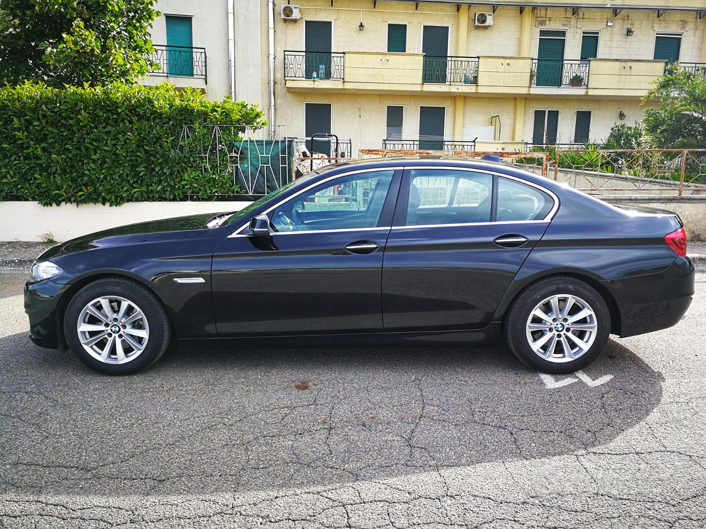 BMW Serie 5 (F10/F11) - 2014 - Auto In vendita a Taranto