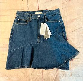 Gonna corta di jeans con volant  Guess