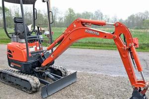 Miniscavatore cubota u17 cingolato