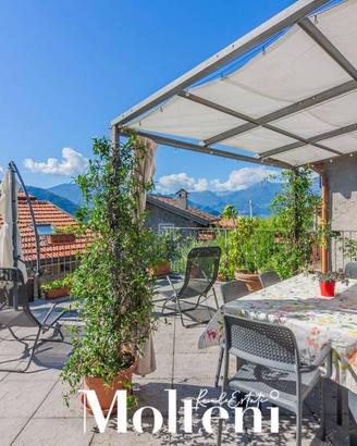 Villa di 119 m² con 2 locali e box auto a Lierna