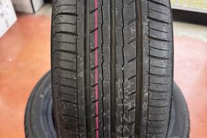 n. 4 Pneumatici Yokohama Bluearth es32 185/55 R16